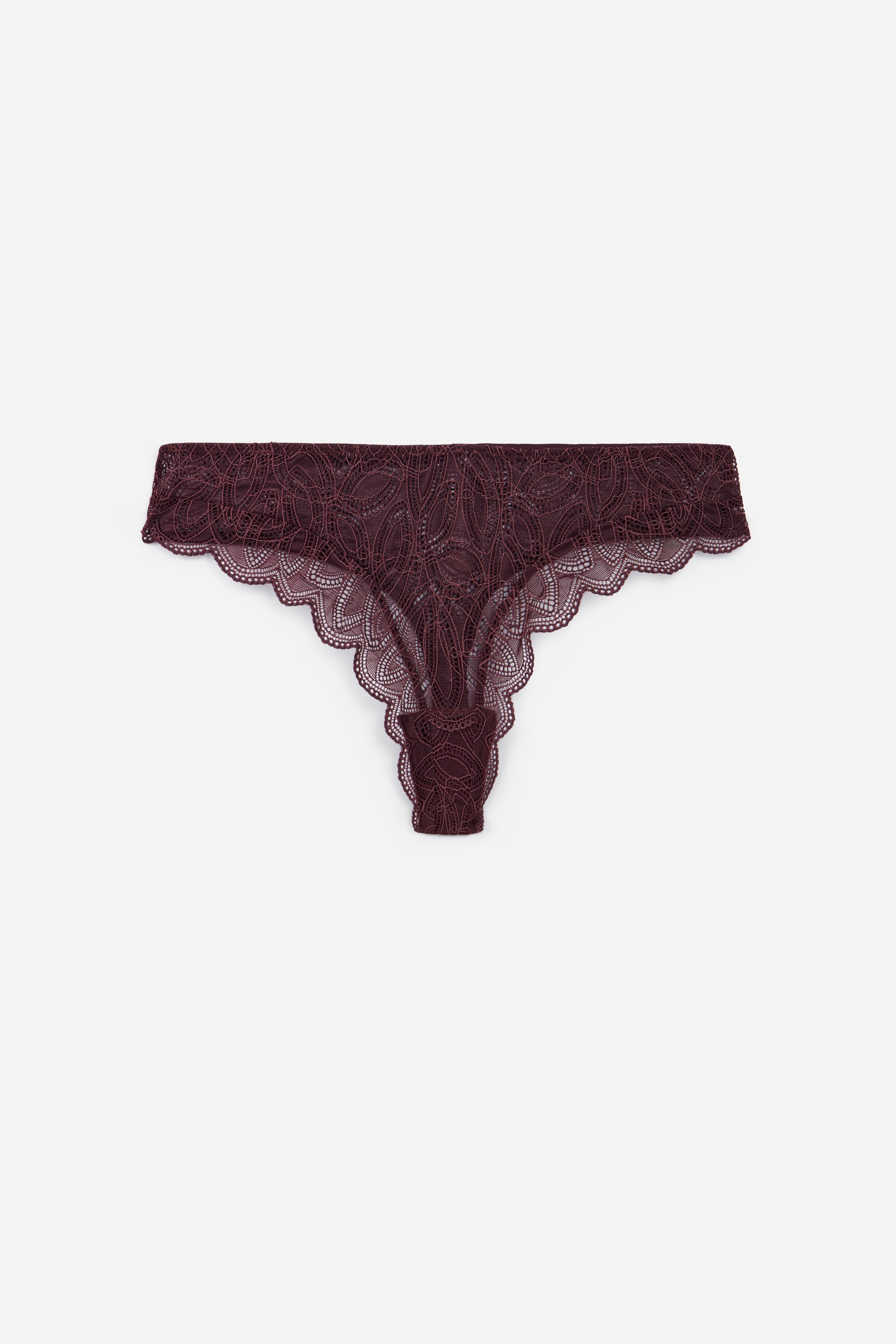 Dahlia Thong | Cherry Lacquer