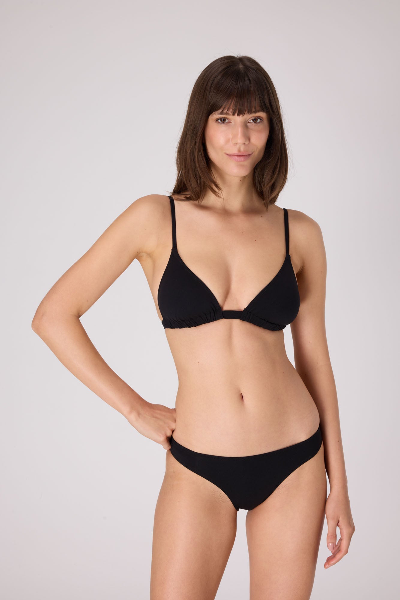 Essential Bikini Low Rise Bottom | Black