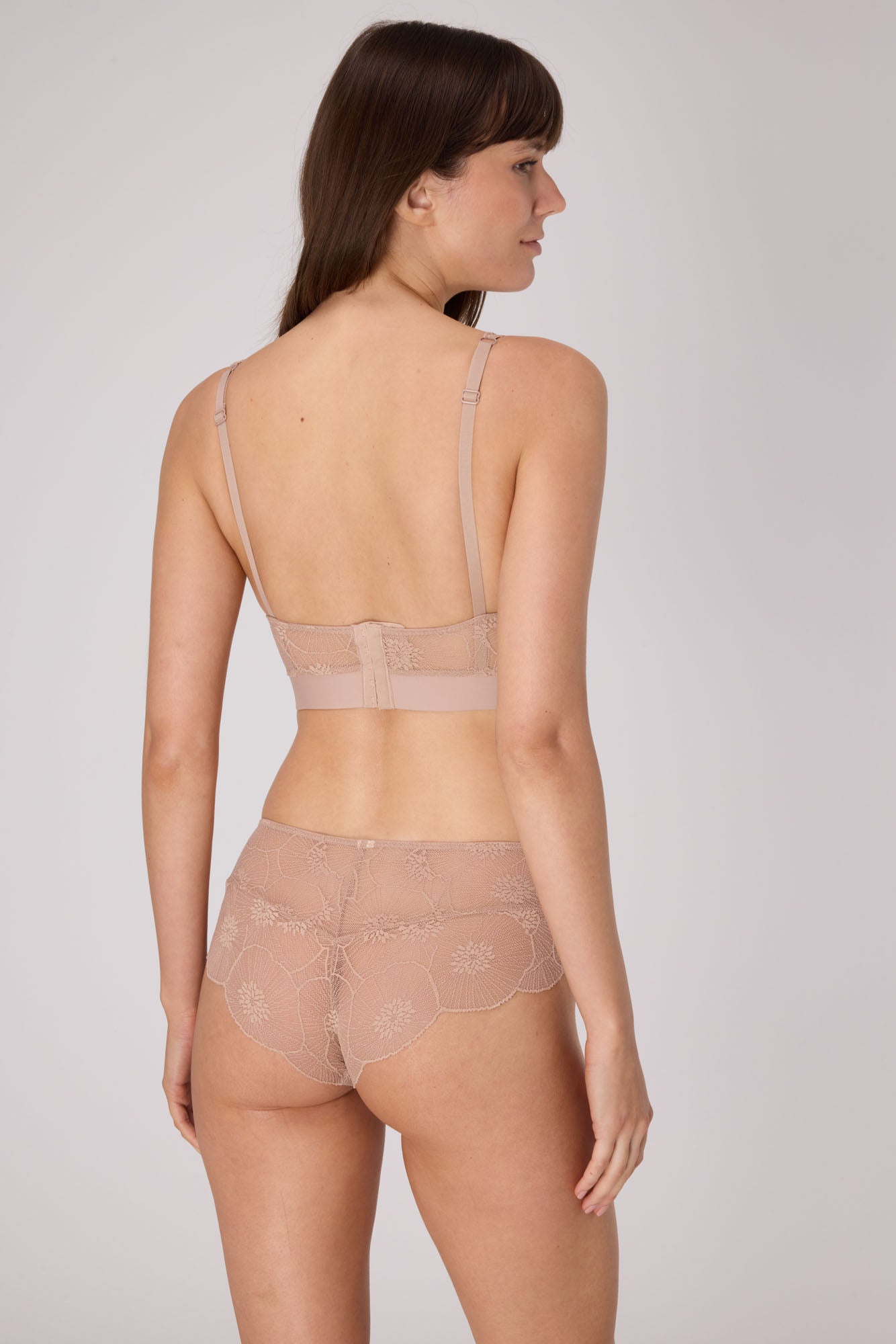 Anemone Soft High Apex Bra | Nude